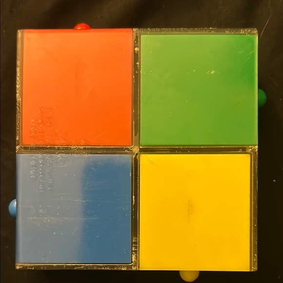 Hello Kitty Colorful Trinkets Box - Picture 8 of 8